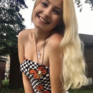 Meet your Posher, Breezy